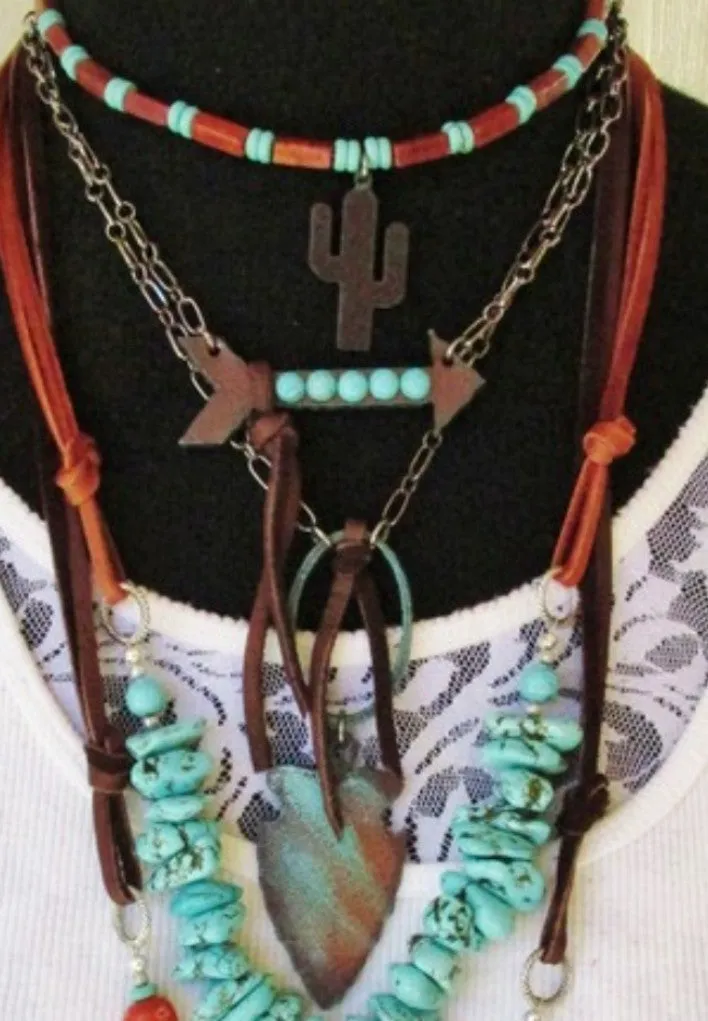 Arrowhead with Oval Necklace