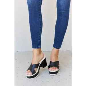 Cherish Contrast Platform Sandals for Stylish Summer Moments