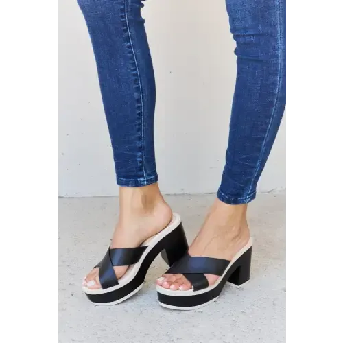 Cherish Contrast Platform Sandals for Stylish Summer Moments