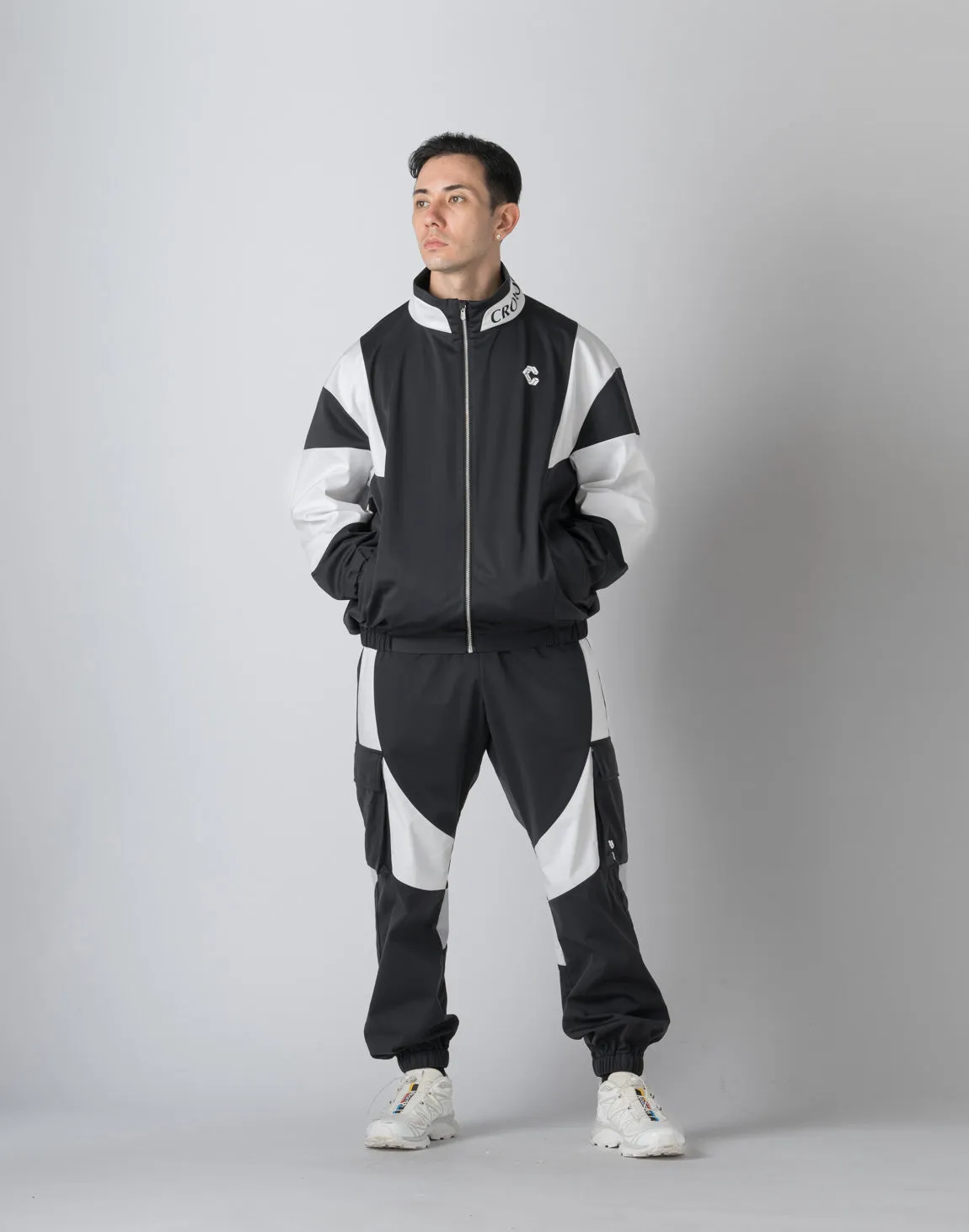 CRONOS WINDBREAKER WARM JACKET【BLACK】