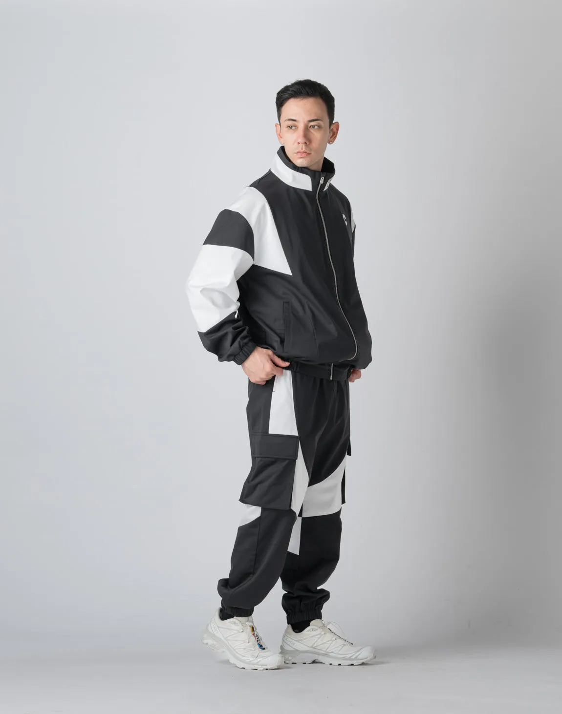 CRONOS WINDBREAKER WARM JACKET【BLACK】