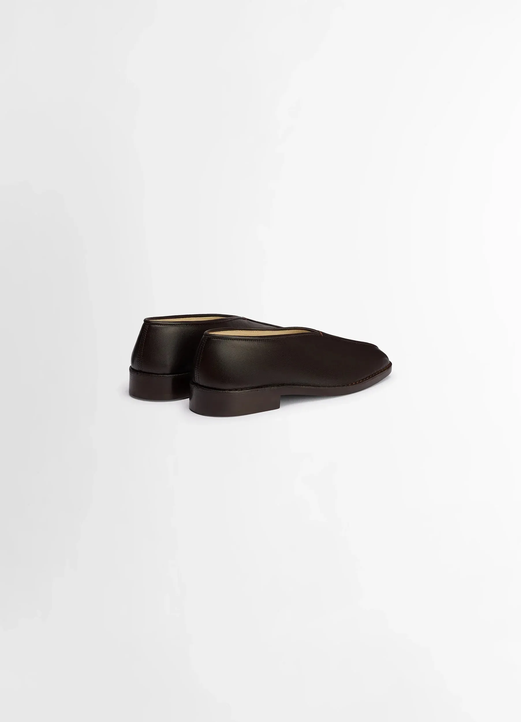 FLAT PIPED SLIPPERS