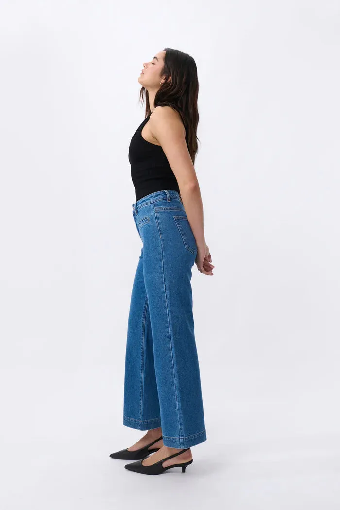 Freya Jean - 90s Blue