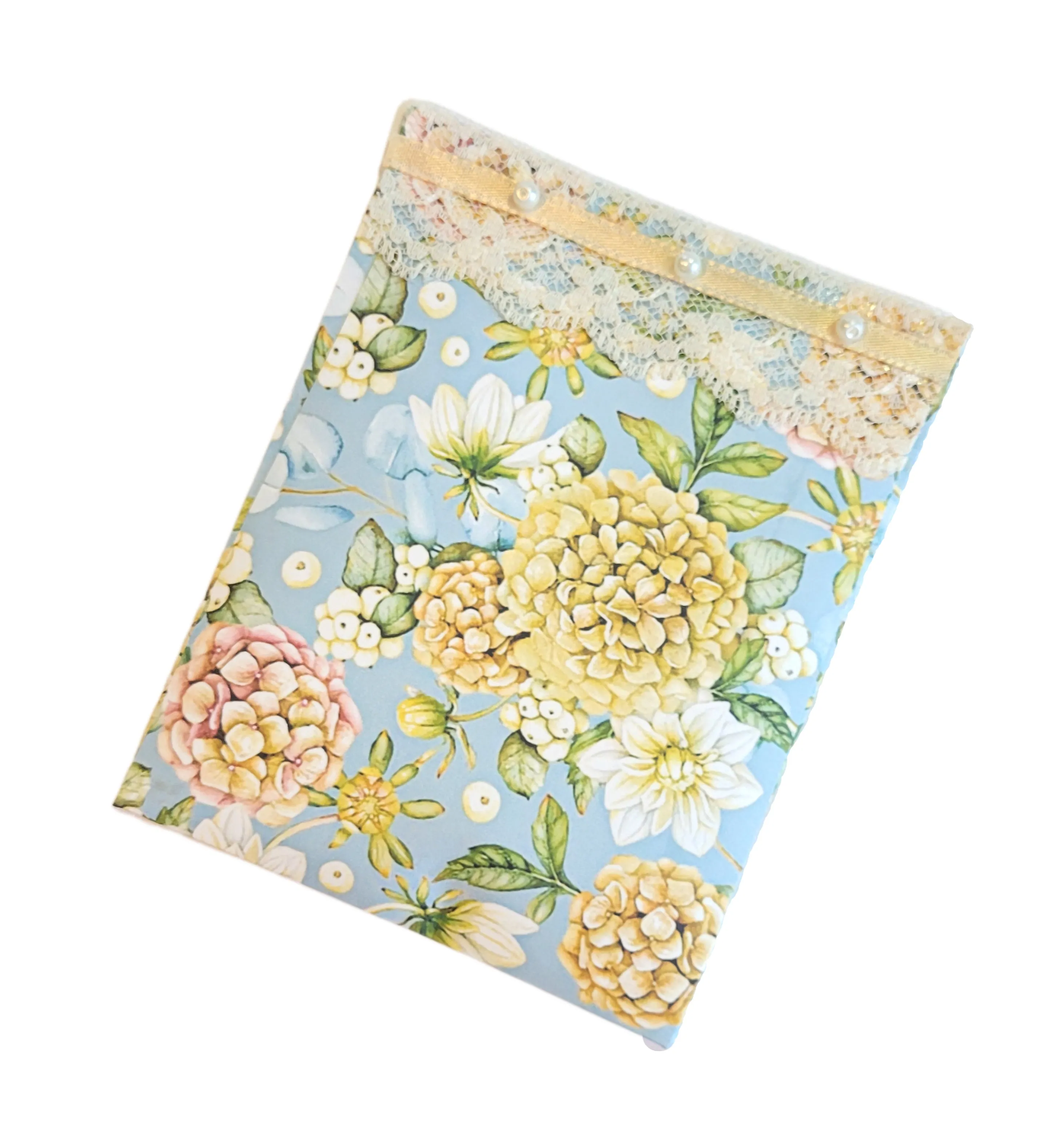 Pearls & Lace Chamomile Scented Drawer, Closet & Car Sachets, Large Size 4" x 5", 3-Pack