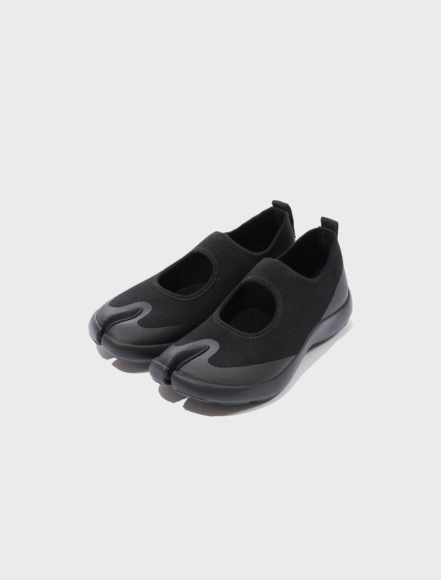 Tabi Sandal