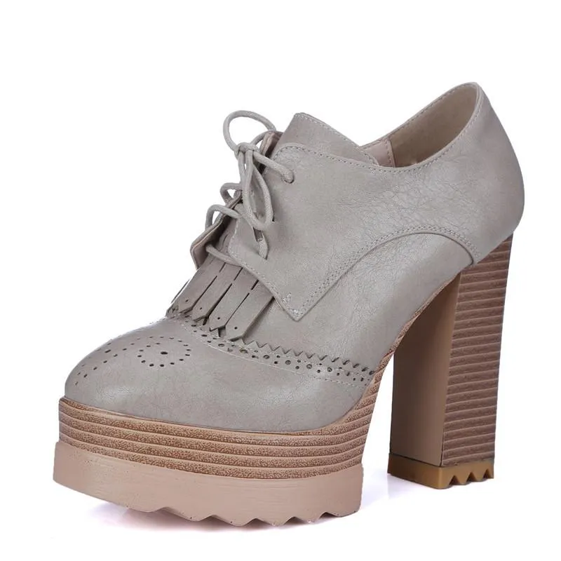 Women's Lacey Thick High Heeled Pumps
