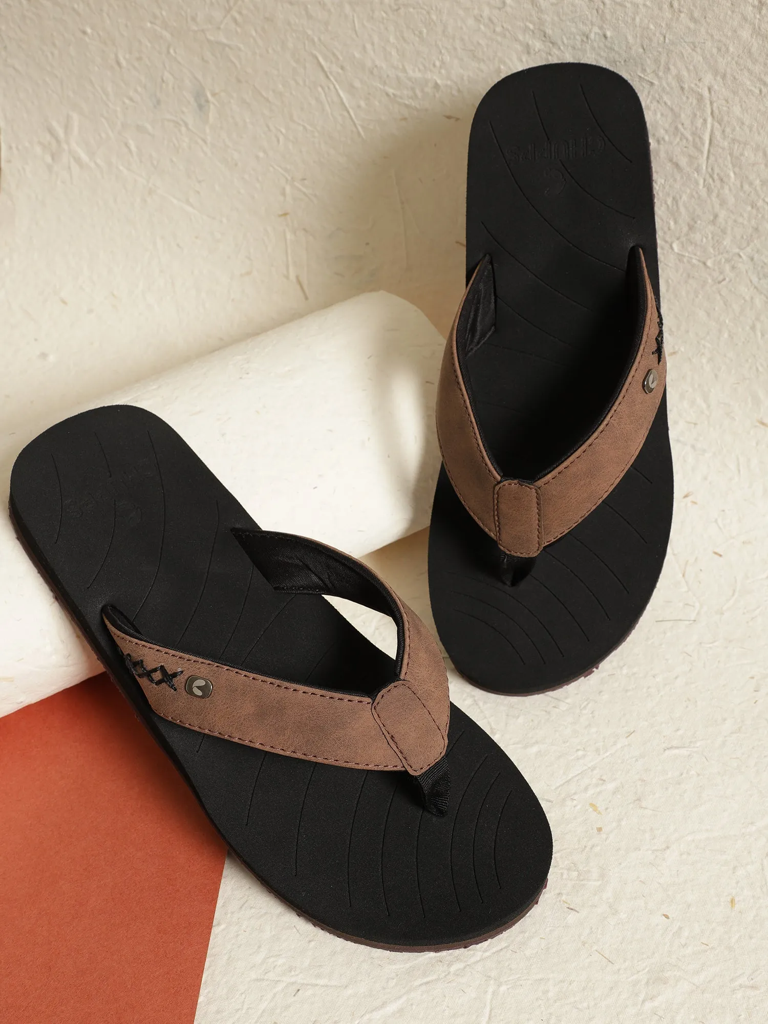 X-Flex Brown & Black V-Strap